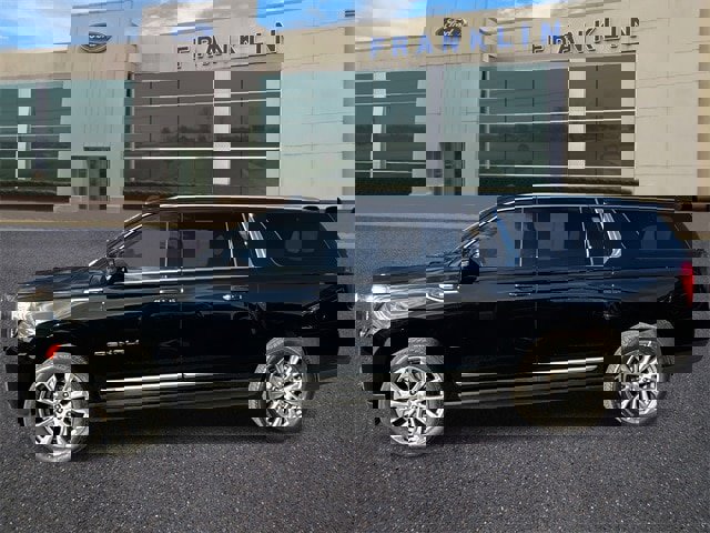 Used 2022 GMC Yukon XL Denali w/ Max Trailering Package image 4