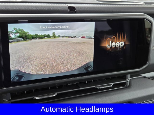 New 2026 Jeep Gladiator Sport AWD/4WD image 19