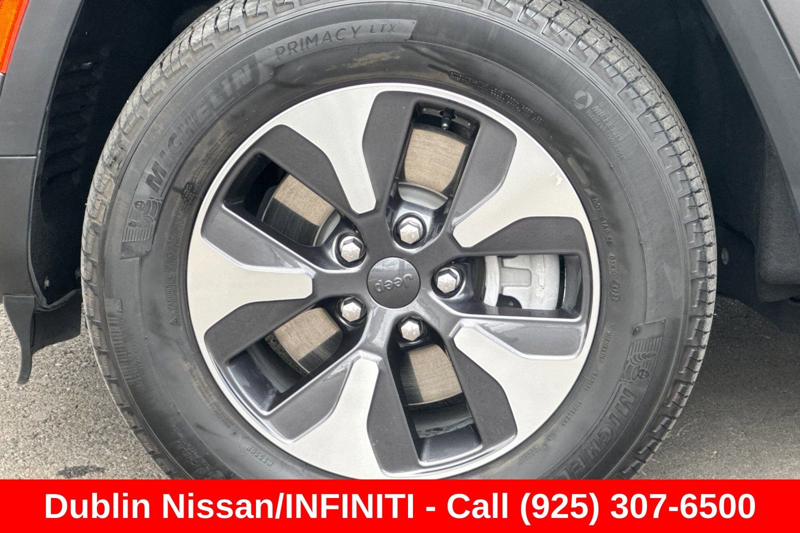 Used 2023 Jeep Grand Cherokee 4WD 4xe w/ Luxury Tech Group II image 48
