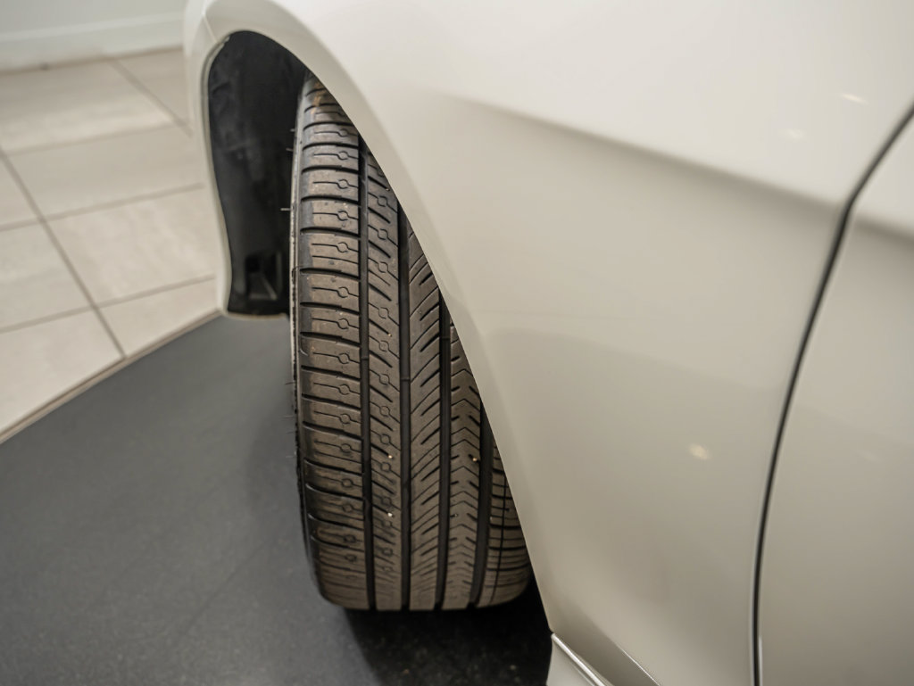 Used 2016 Mercedes-Benz E 350 4MATIC Sedan image 51