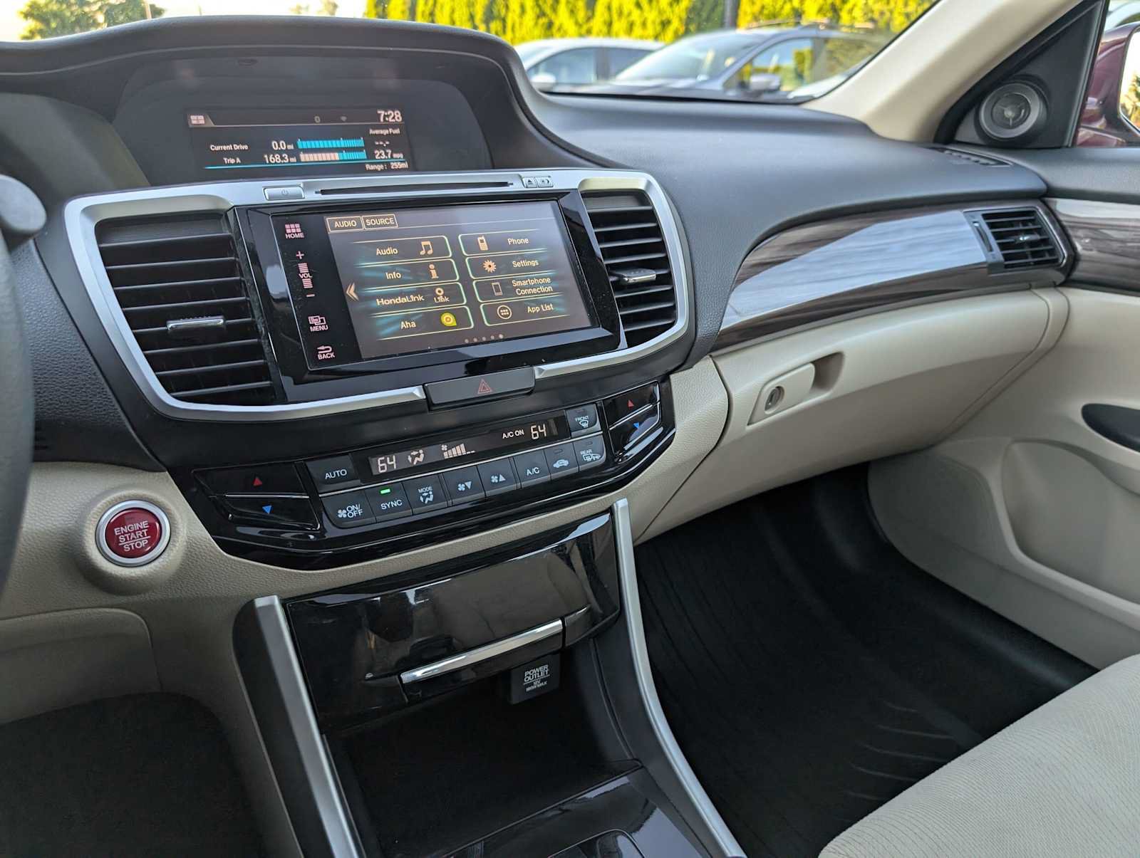 Used 2017 Honda Accord EX image 31