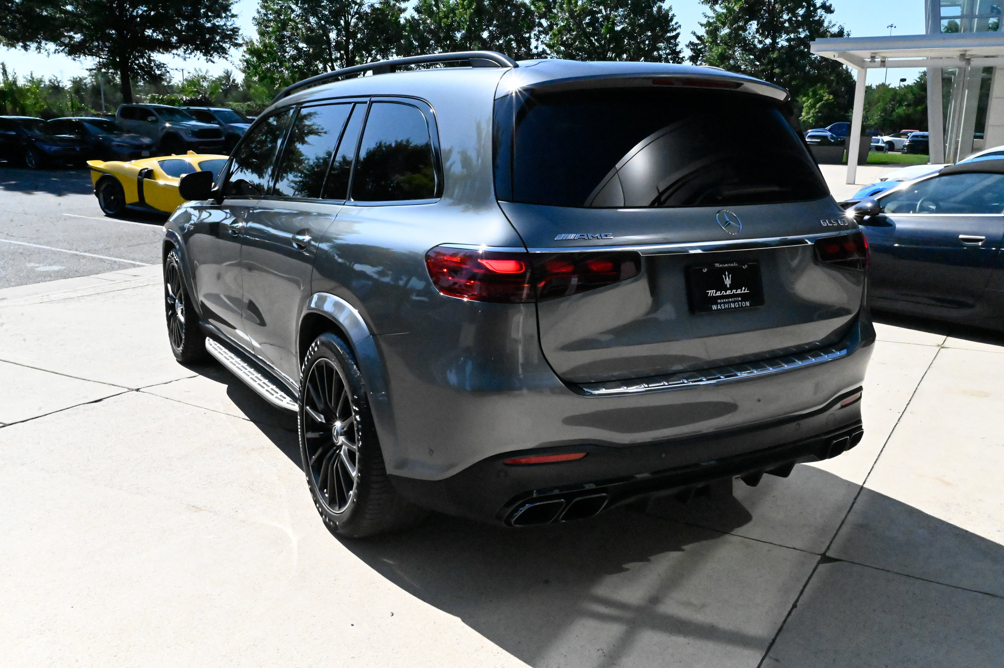 Used 2024 Mercedes-Benz GLS 63 AMG 4MATIC image 7