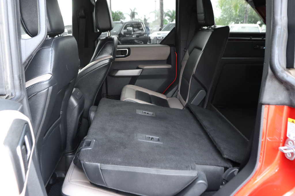 Used 2023 Ford Bronco Wildtrak AWD/4WD image 38