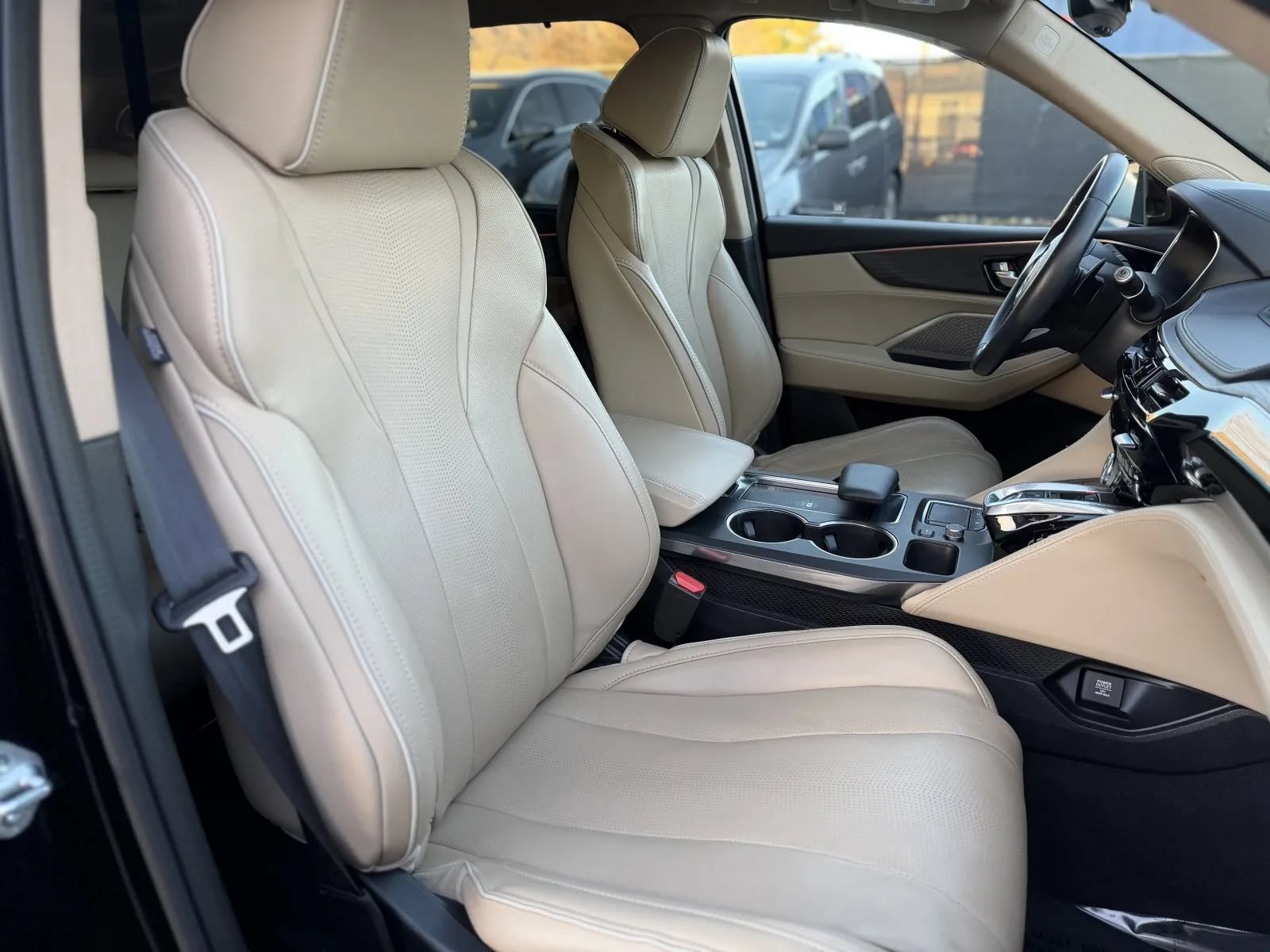 Used 2023 Acura MDX SH-AWD w/ Advance Package image 21