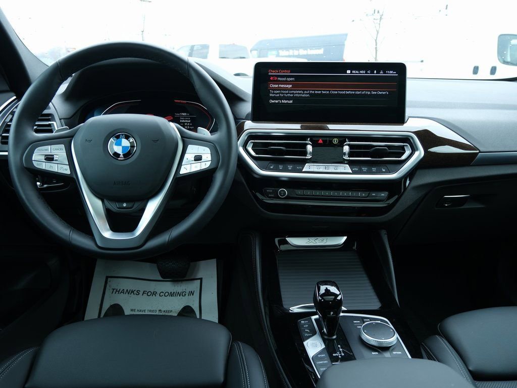 Used 2025 BMW X4 xDrive30i w/ Premium Package image 30