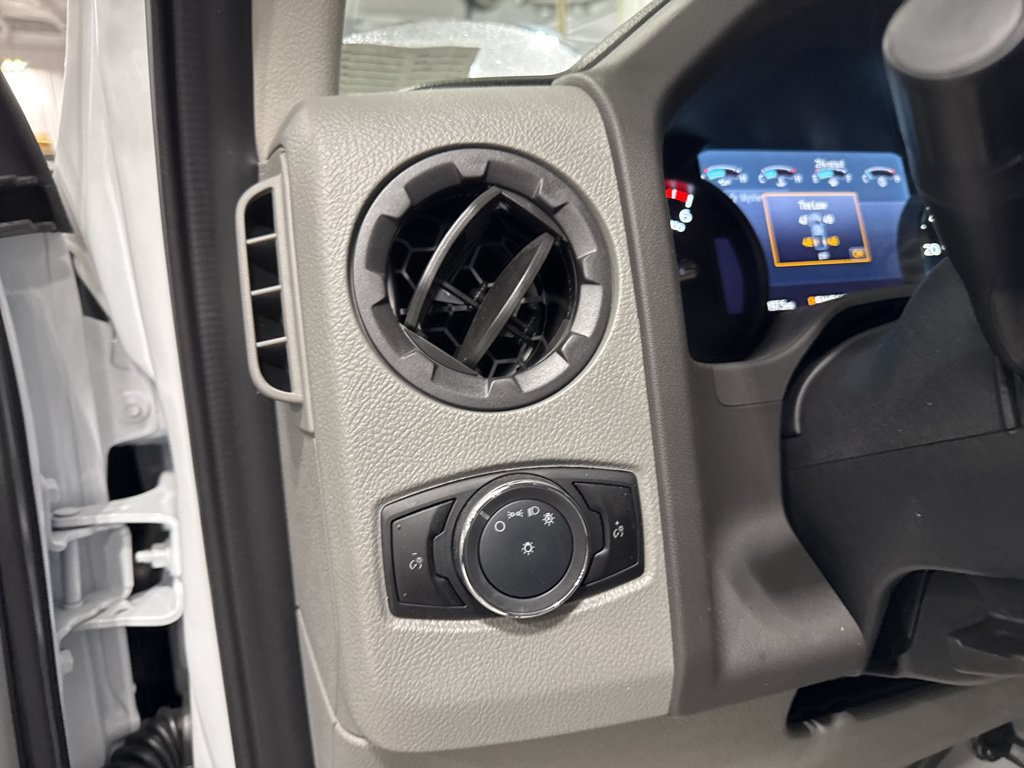 New 2026 Ford E-350 and Econoline 350 Super Duty w/ Power Equipment Group RWD image 23