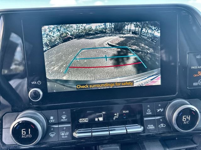 Used 2023 Toyota Highlander XLE image 26