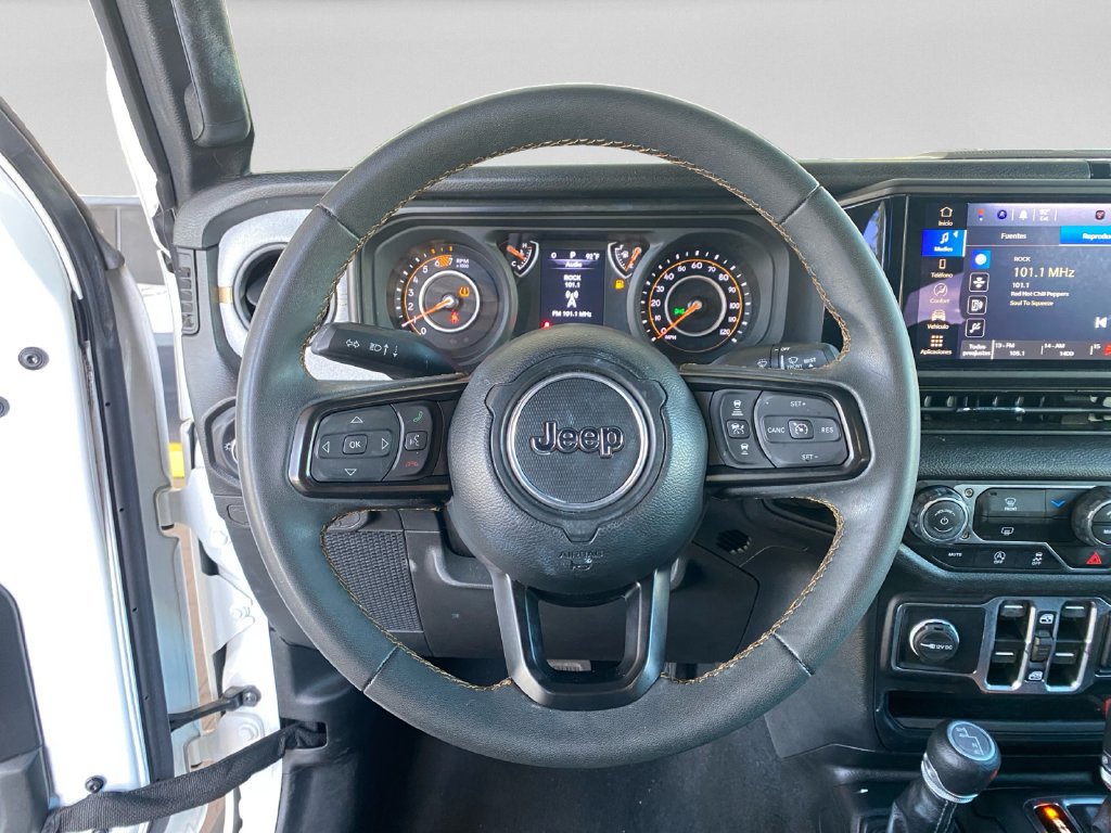 Used 2024 Jeep Wrangler Unlimited Sport AWD/4WD image 12
