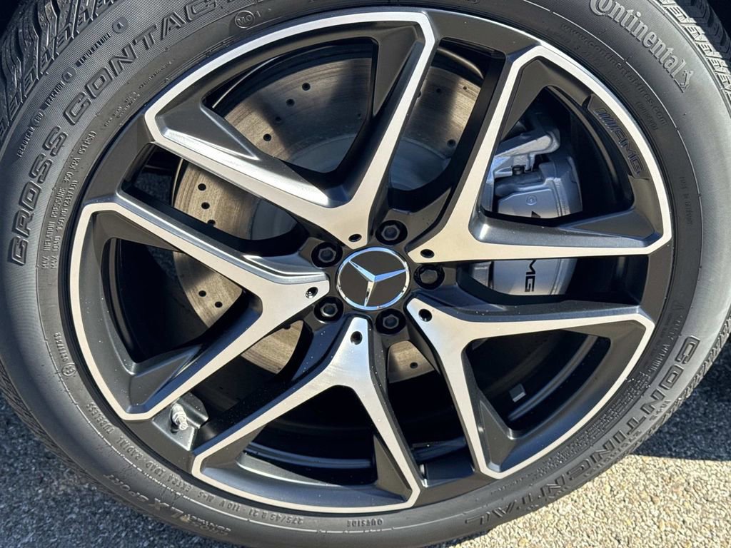 New 2026 Mercedes-Benz GLE 53 AMG 4MATIC Coupe image 11