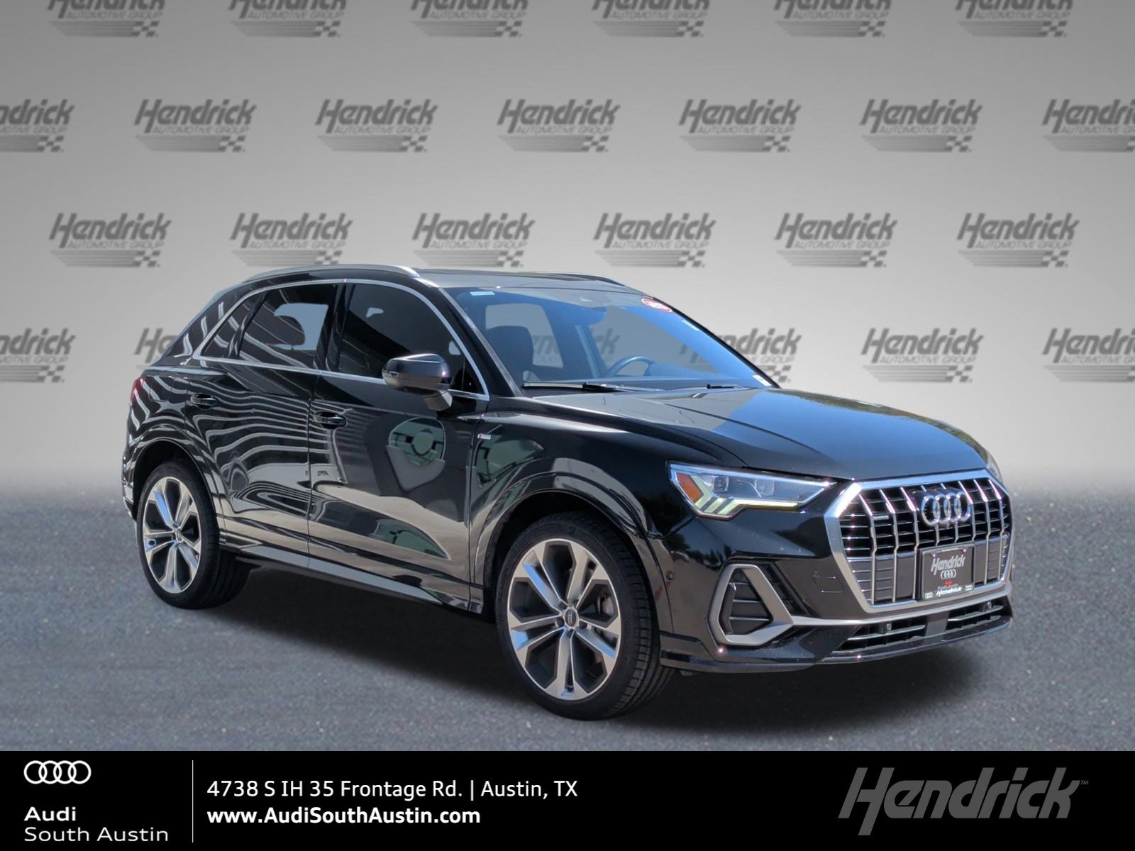Used 2020 Audi Q3 2.0T Prestige w/ Prestige Package image 1