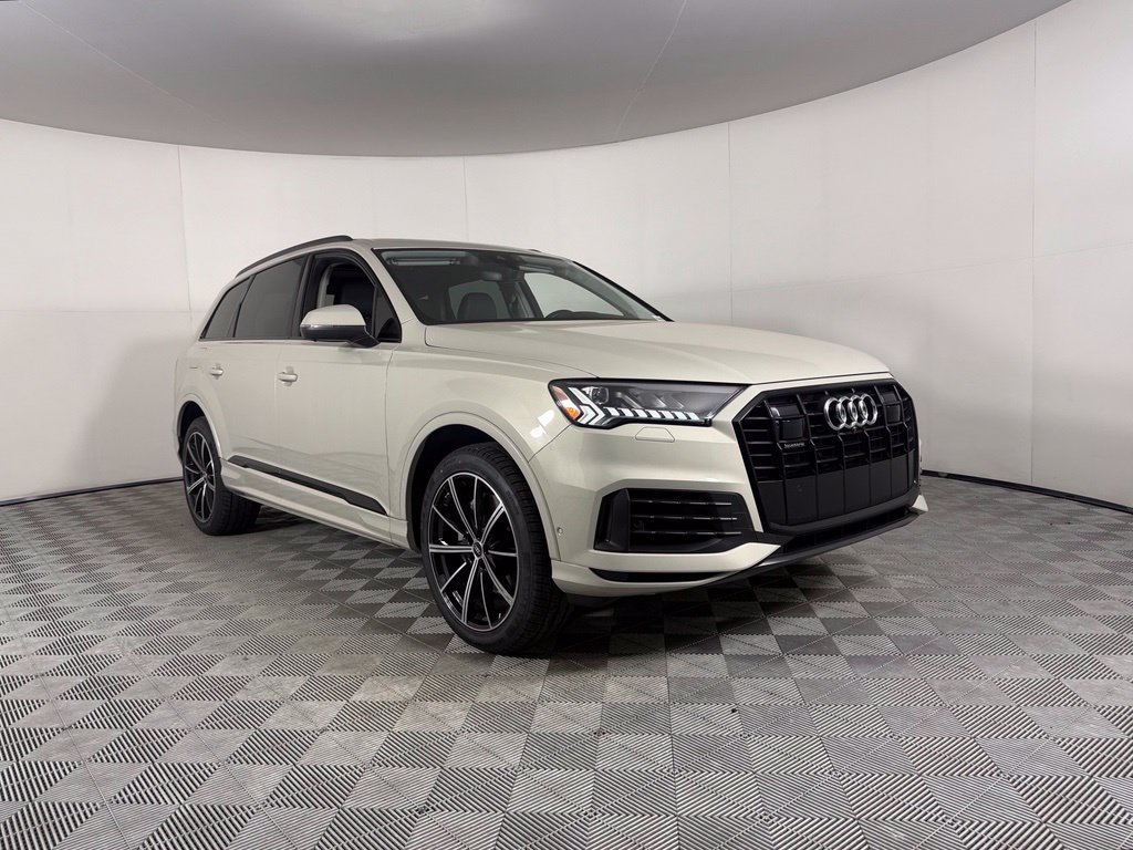 Used 2024 Audi Q7 3.0T Premium Plus AWD/4WD image 4