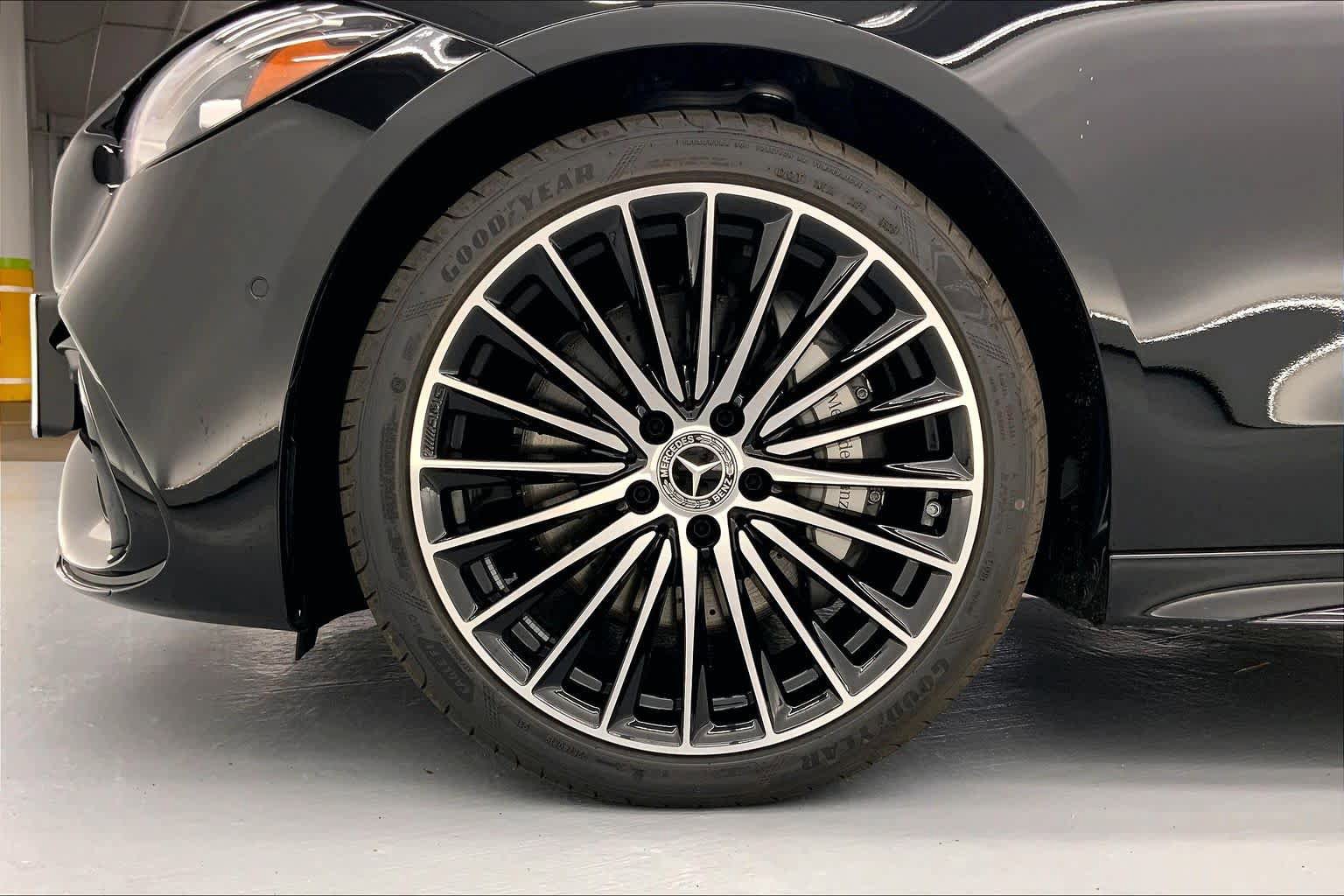 New 2026 Mercedes-Benz C 300 Sedan image 10