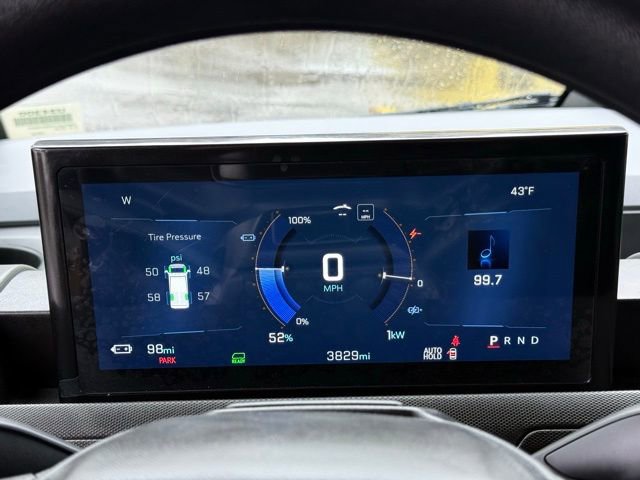 Used 2024 Chevrolet Brightdrop 600 w/ Commercial Equipment Package image 19