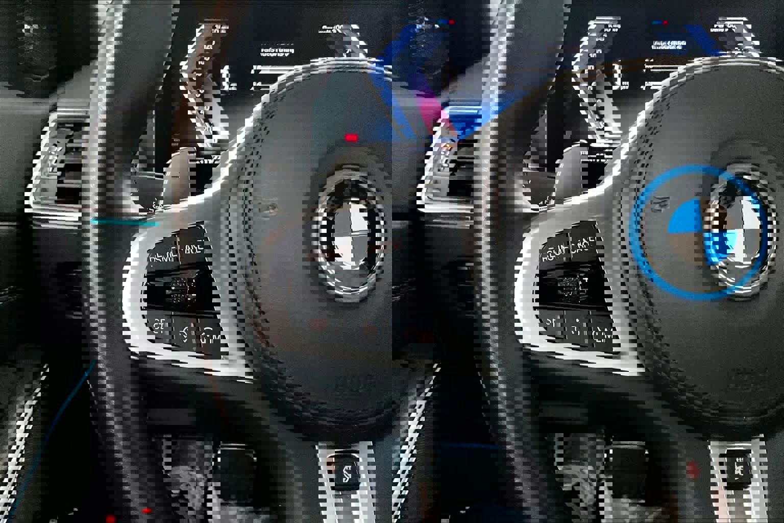 Certified 2023 BMW 330e xDrive w/ M Sport Package image 20