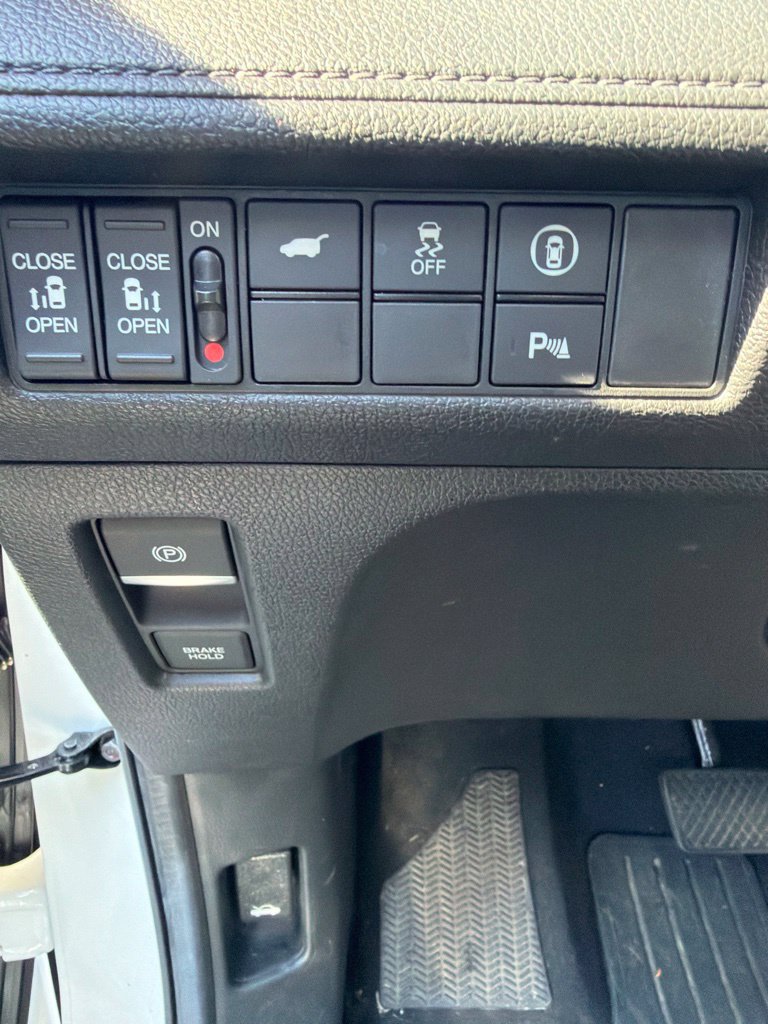 Certified 2024 Honda Odyssey Elite image 16