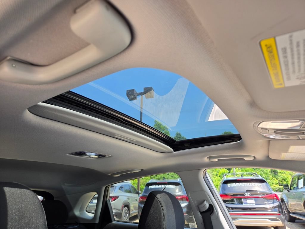 Used 2023 Hyundai Kona SEL FWD image 20