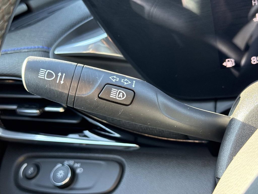 Used 2024 Buick Envista Sport Touring FWD image 11