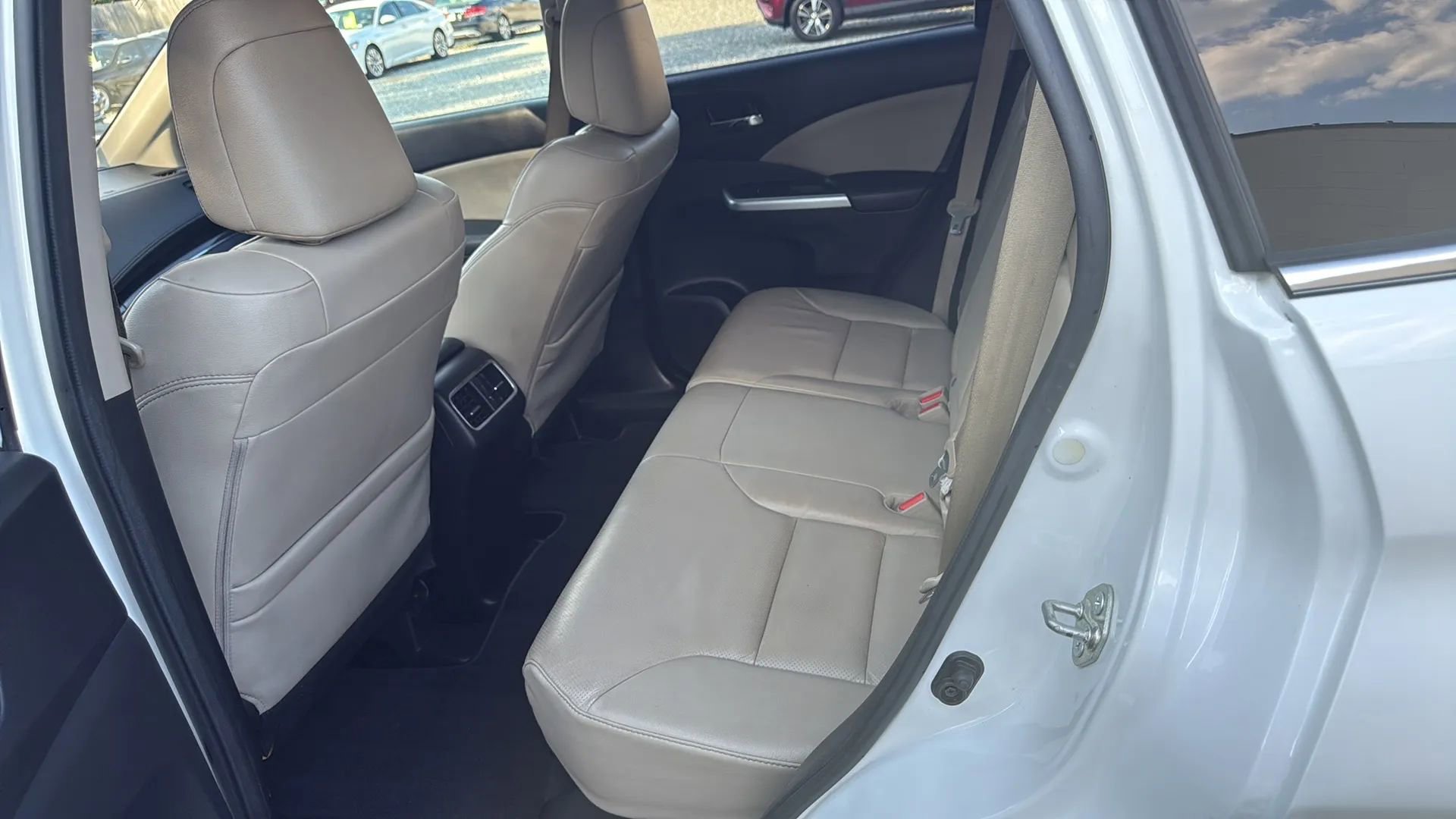 Used 2016 Honda CR-V EX-L image 24