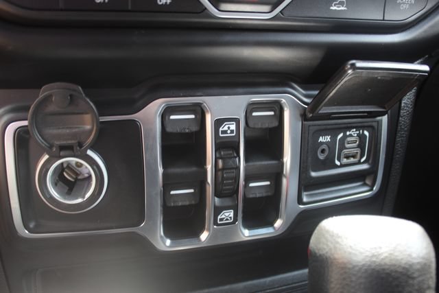 Used 2022 Jeep Wrangler Unlimited Sport AWD/4WD image 28