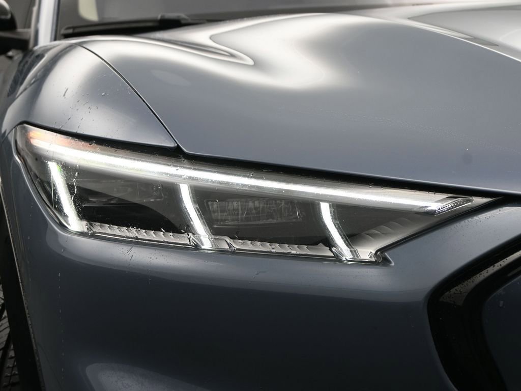 Used 2023 Ford Mustang Mach-E Premium image 13