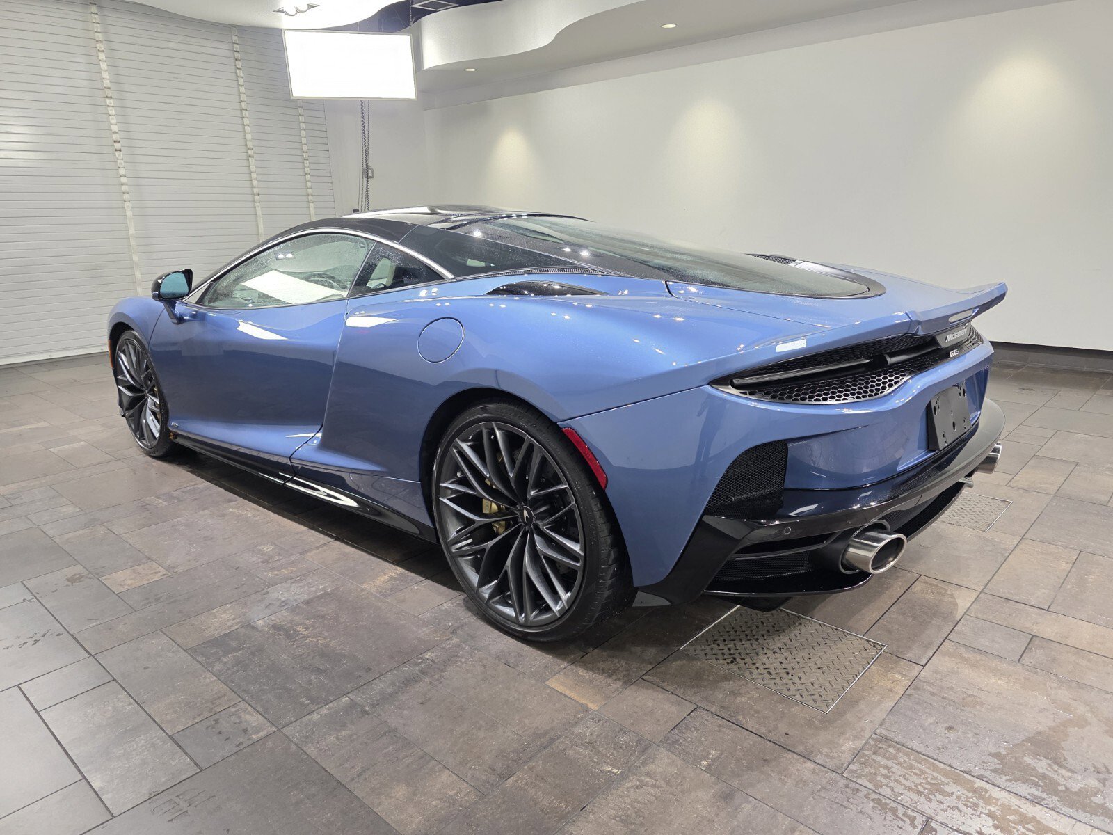 New 2026 McLaren GTS RWD image 4