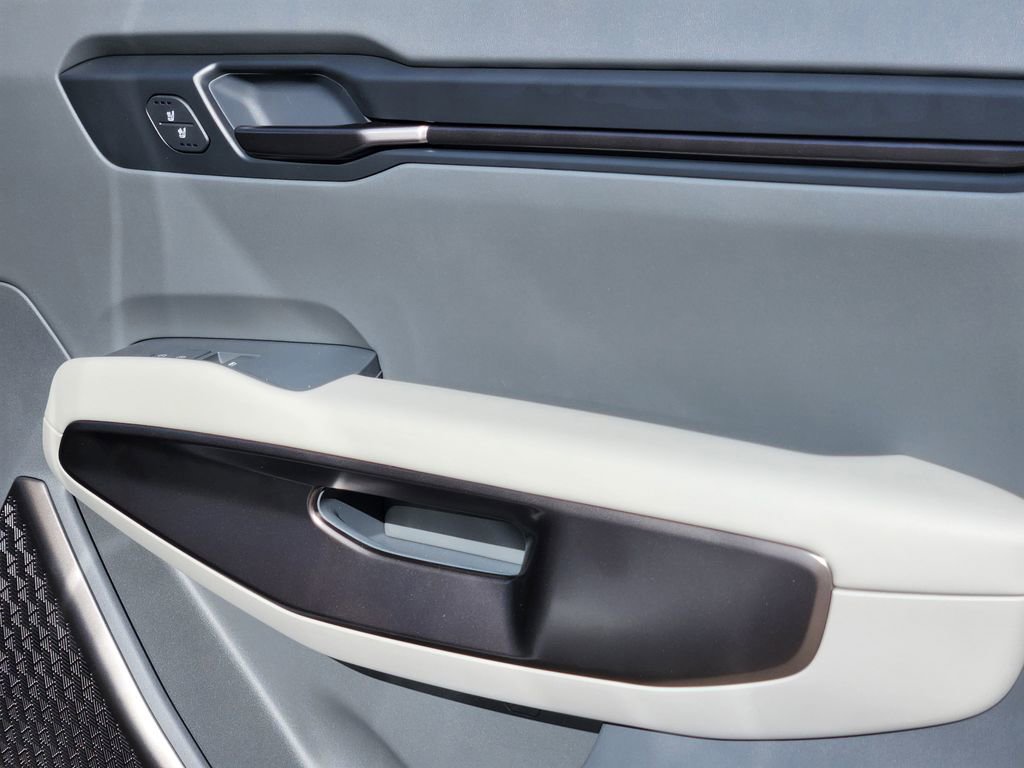 New 2026 Kia EV9 Wind image 14