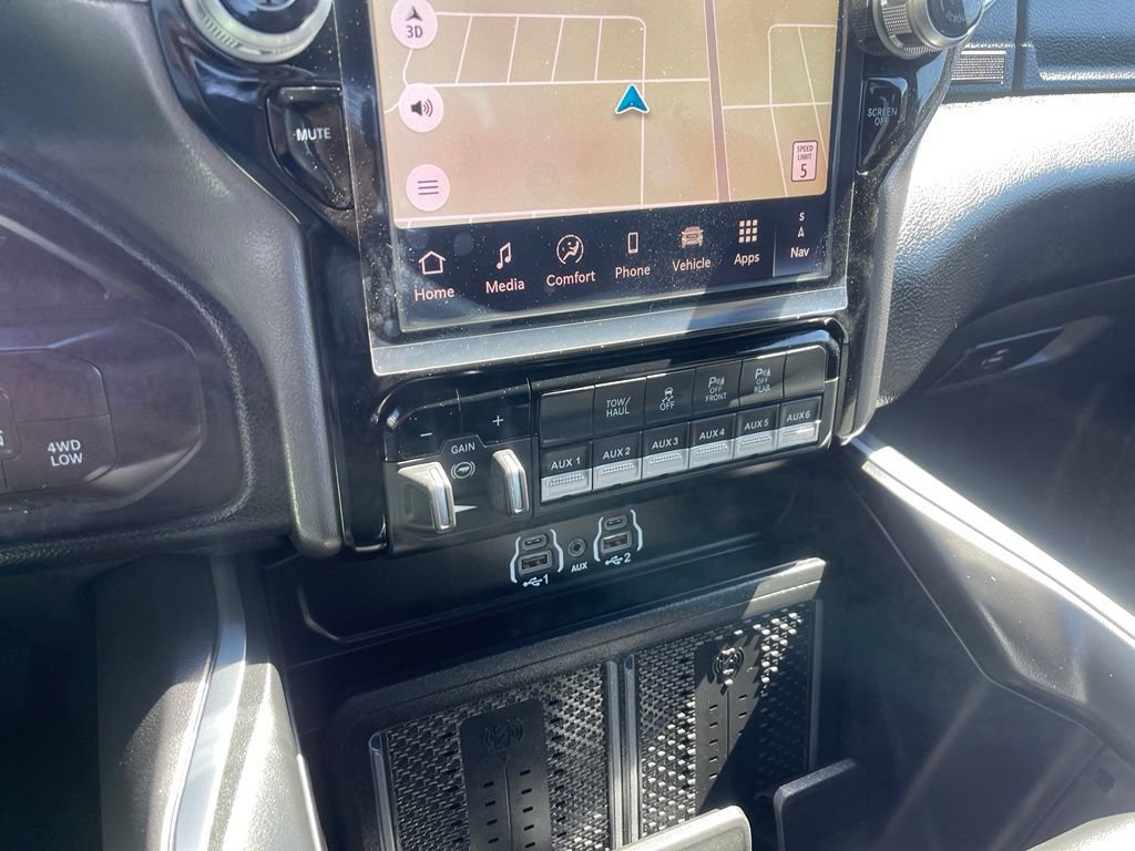 New 2026 RAM 2500 Big Horn AWD/4WD image 17