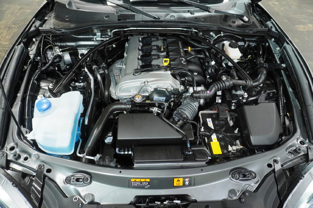 Certified 2025 MAZDA MX-5 Miata Grand Touring RWD image 15