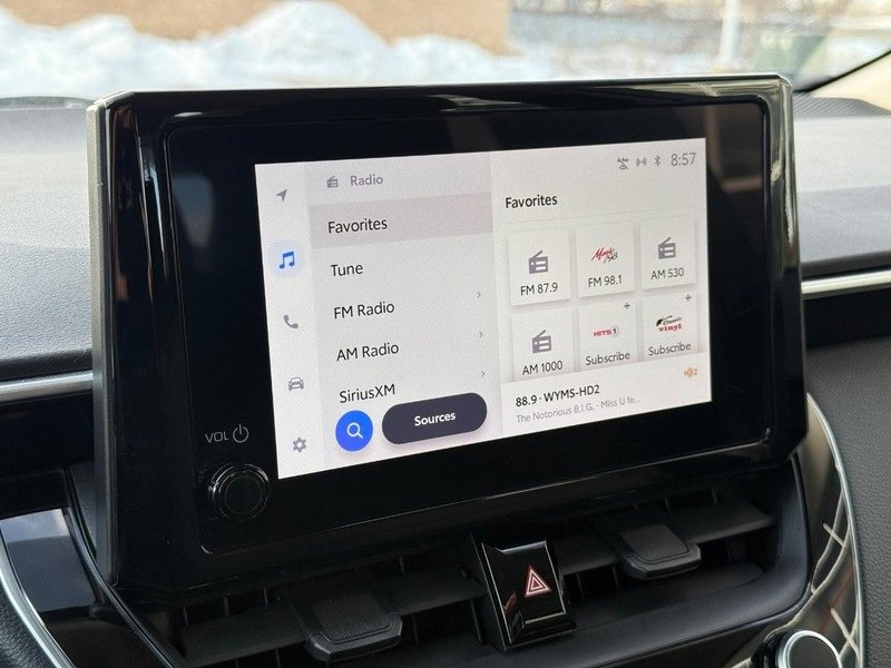 Used 2024 Toyota Corolla LE image 23