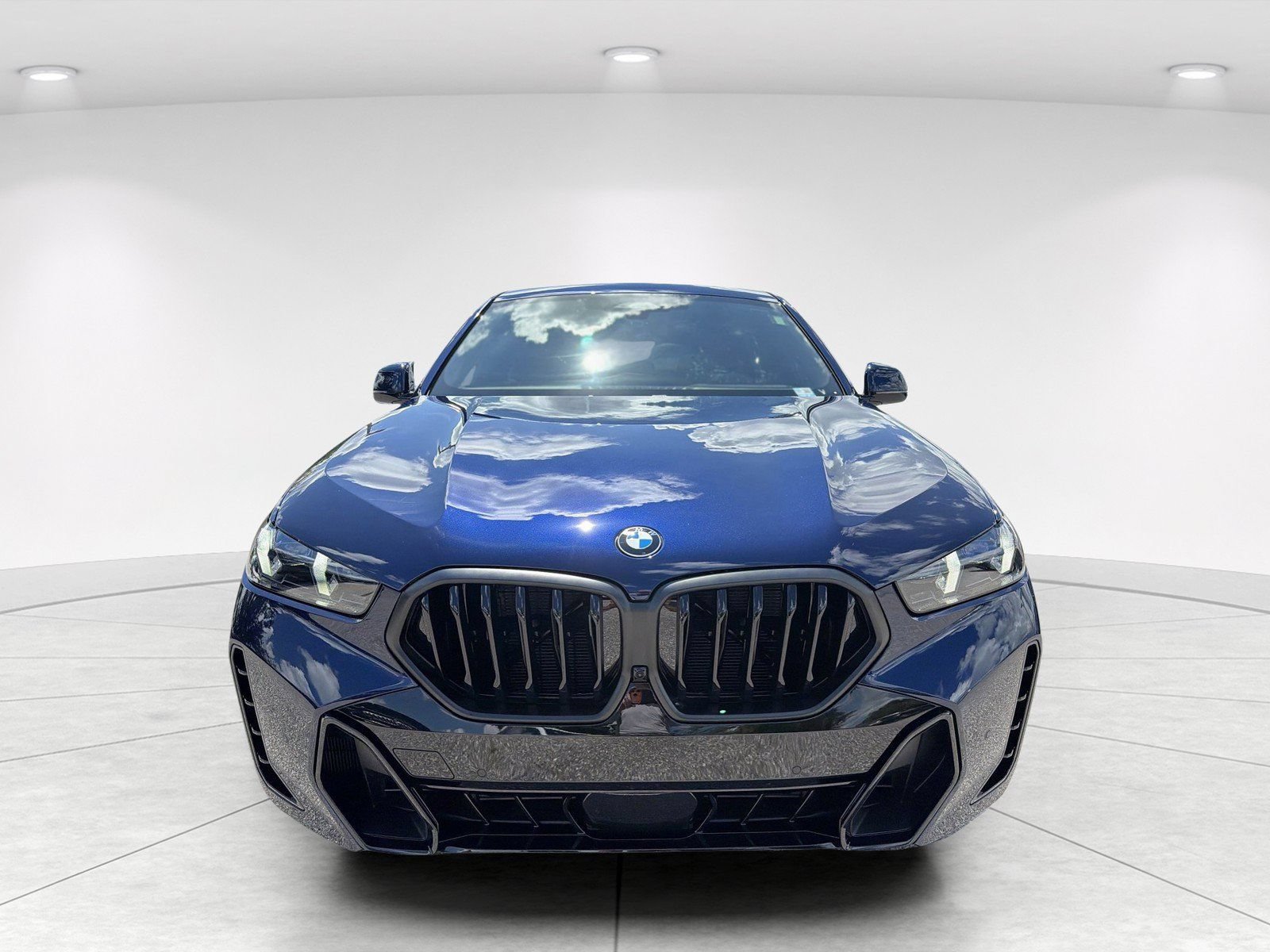 New 2027 BMW X6 xDrive40i AWD/4WD image 2
