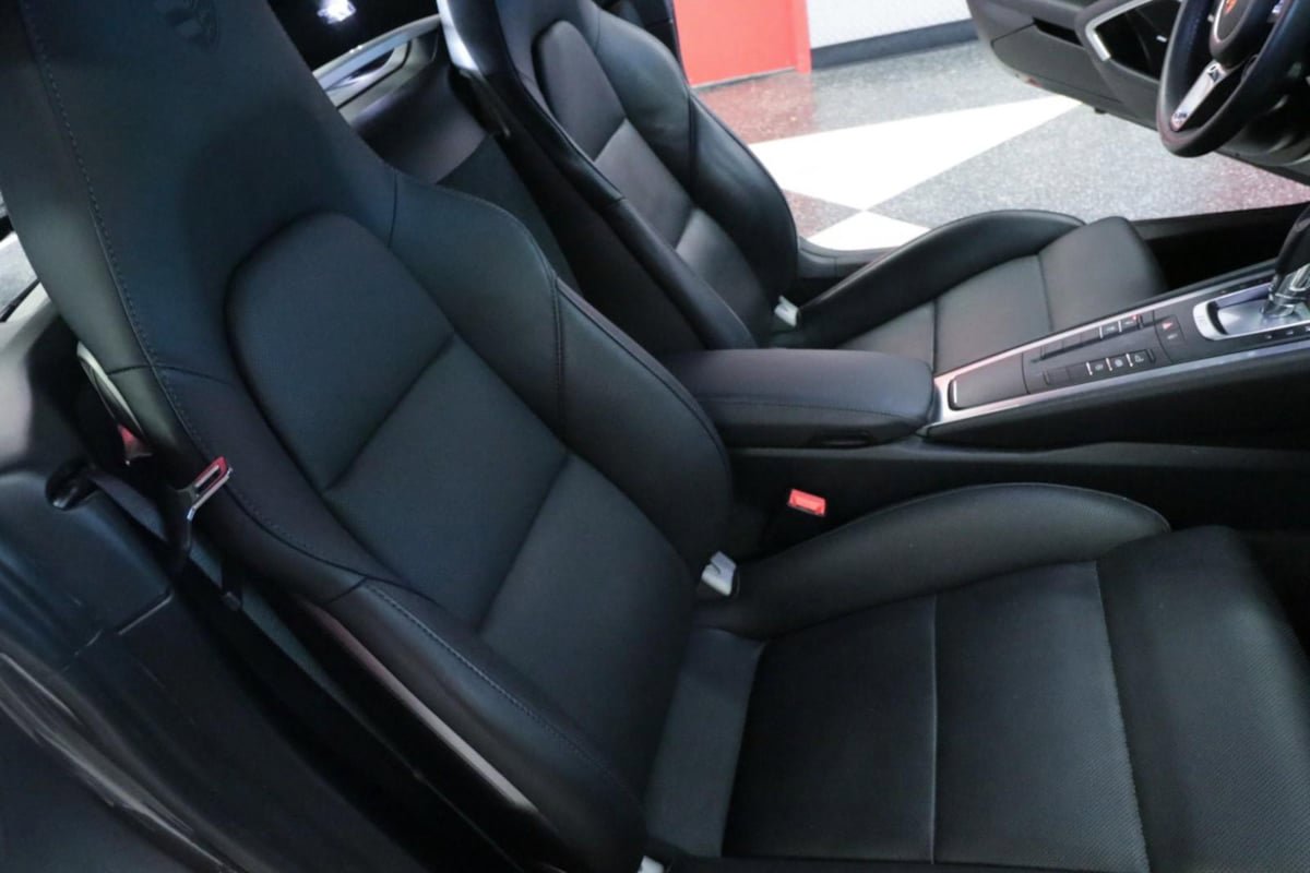 Used 2019 Porsche 718 Cayman GTS RWD image 28
