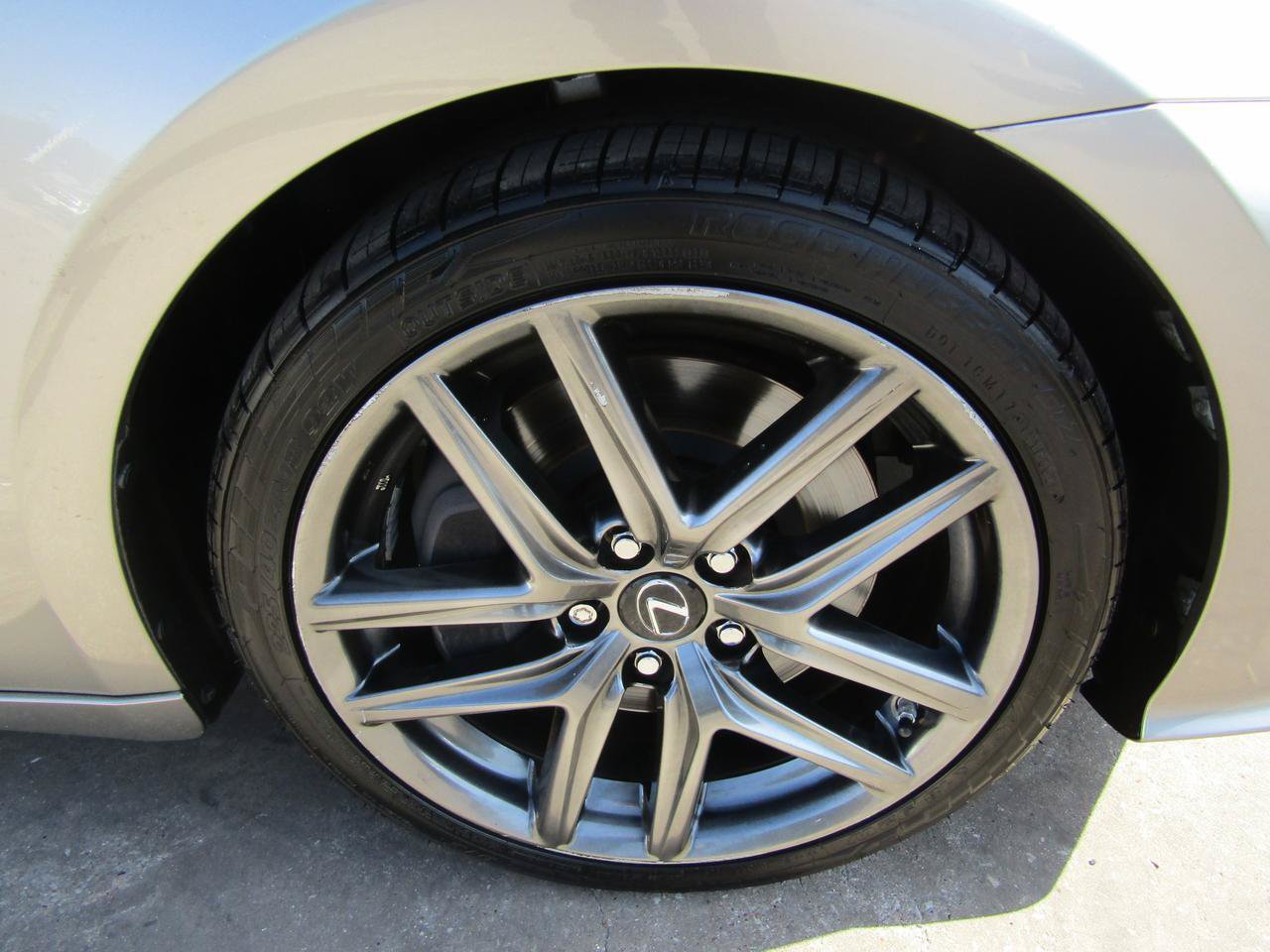 Used 2016 Lexus IS 200t RWD image 7