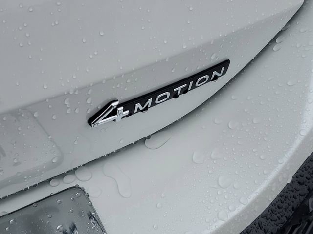 New 2026 Volkswagen Tiguan SEL R-Line image 8