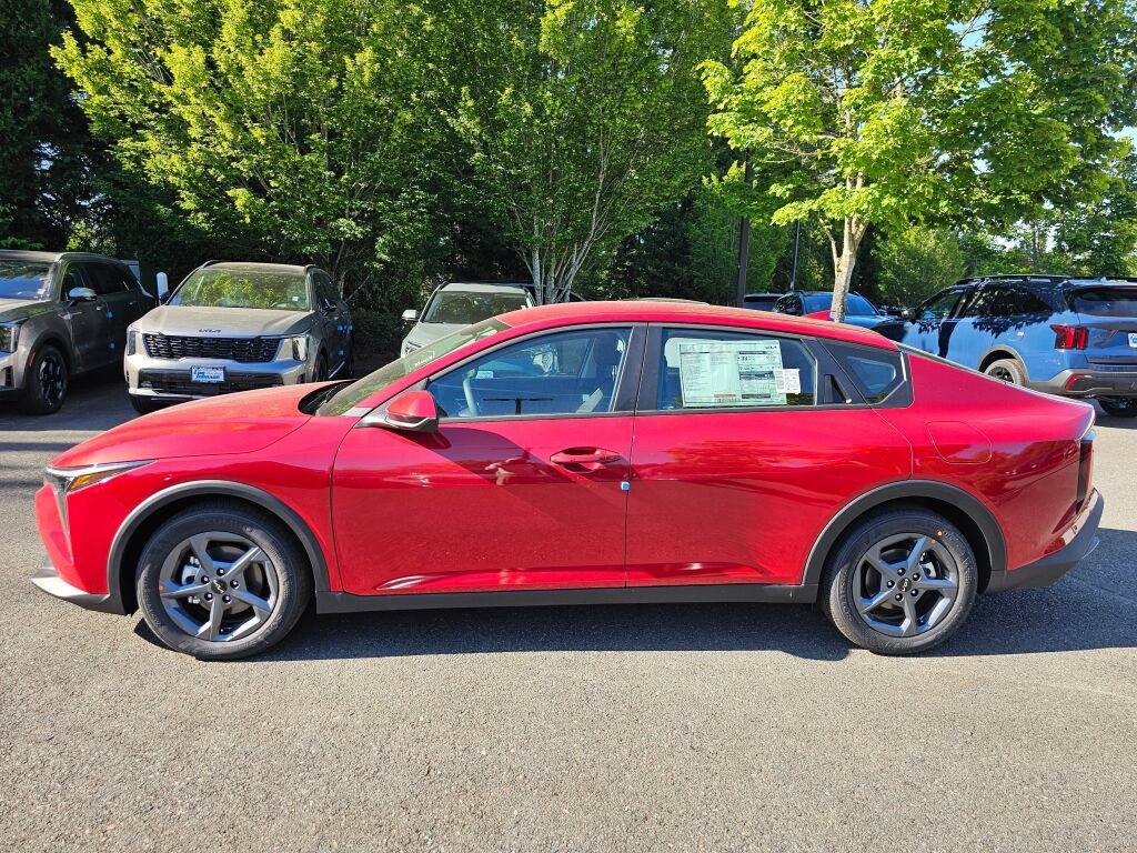 New 2026 Kia K4 FWD image 8