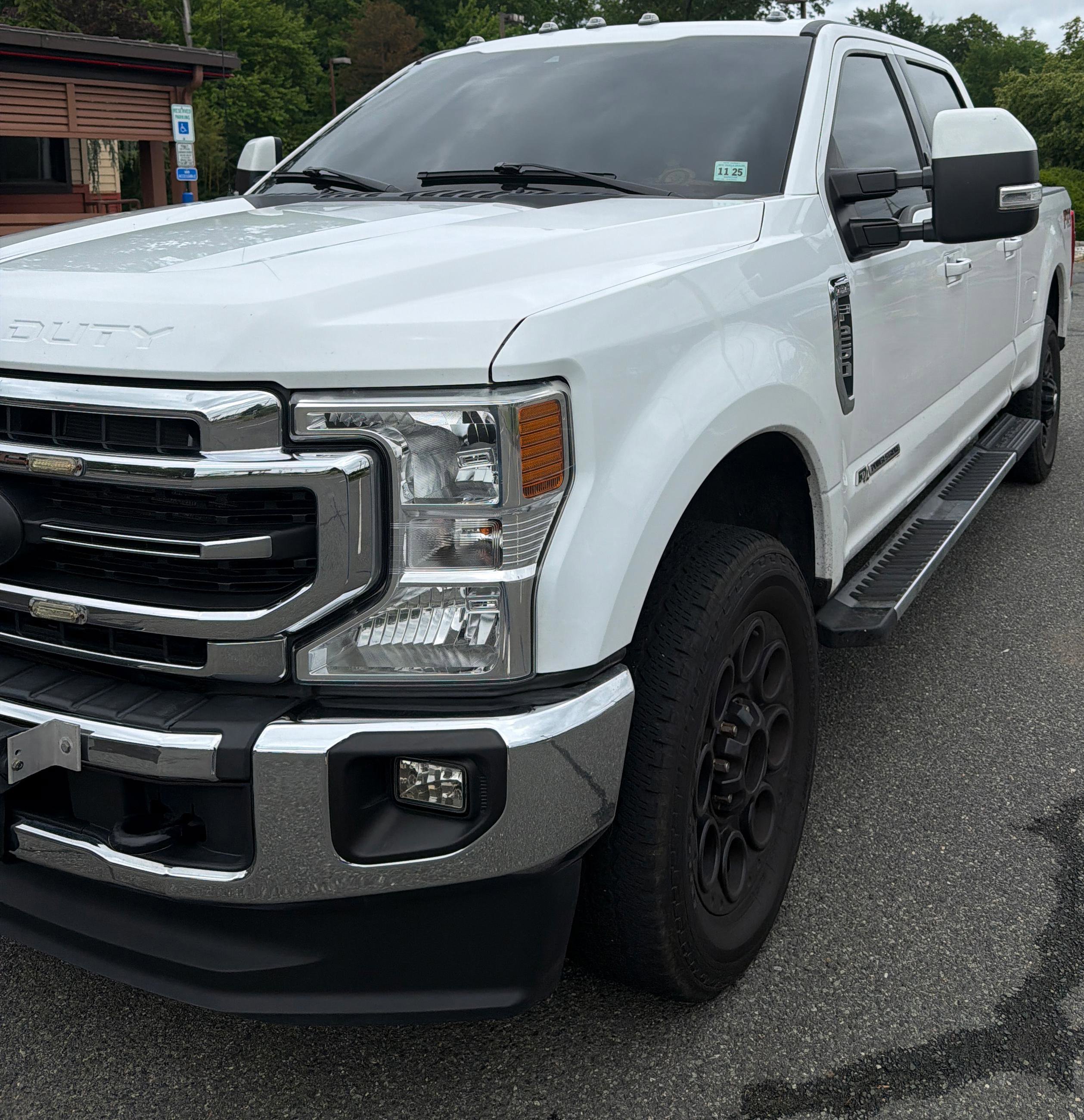 Used 2020 Ford F250 Lariat w/ Lariat Ultimate Package AWD/4WD video 1