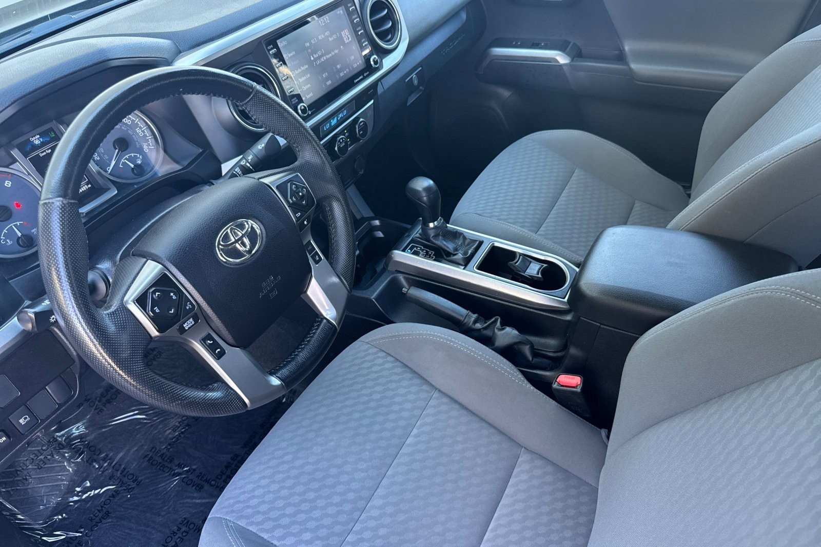 Used 2022 Toyota Tacoma SR5 image 9