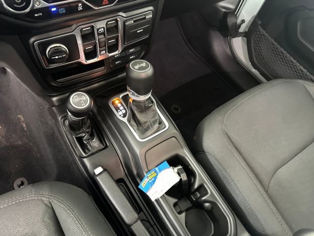 Used 2023 Jeep Wrangler Unlimited w/ Cold Weather Group image 20