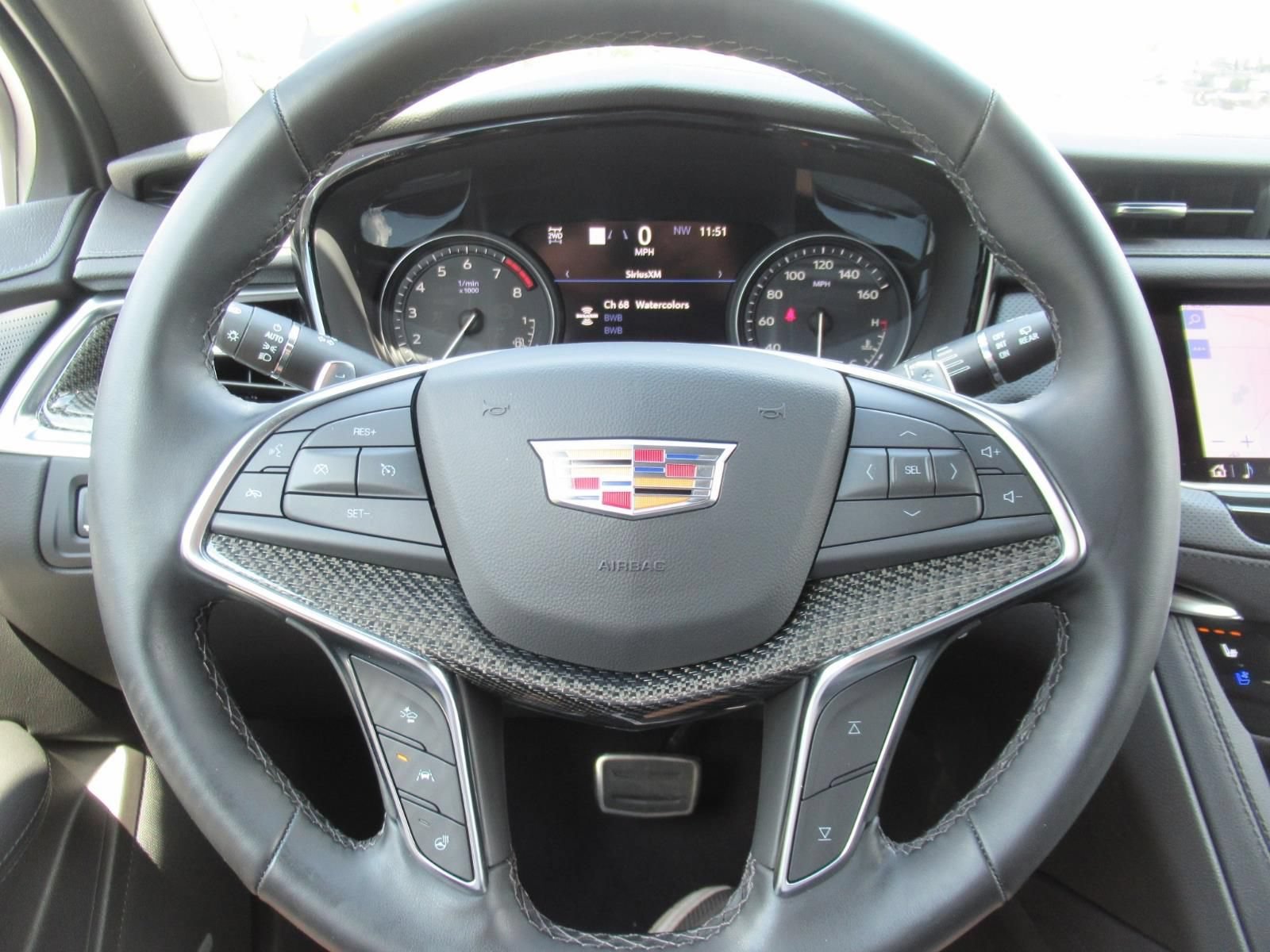 Certified 2026 Cadillac XT5 Sportv w/ LPO, Floor Liner Package AWD/4WD image 25