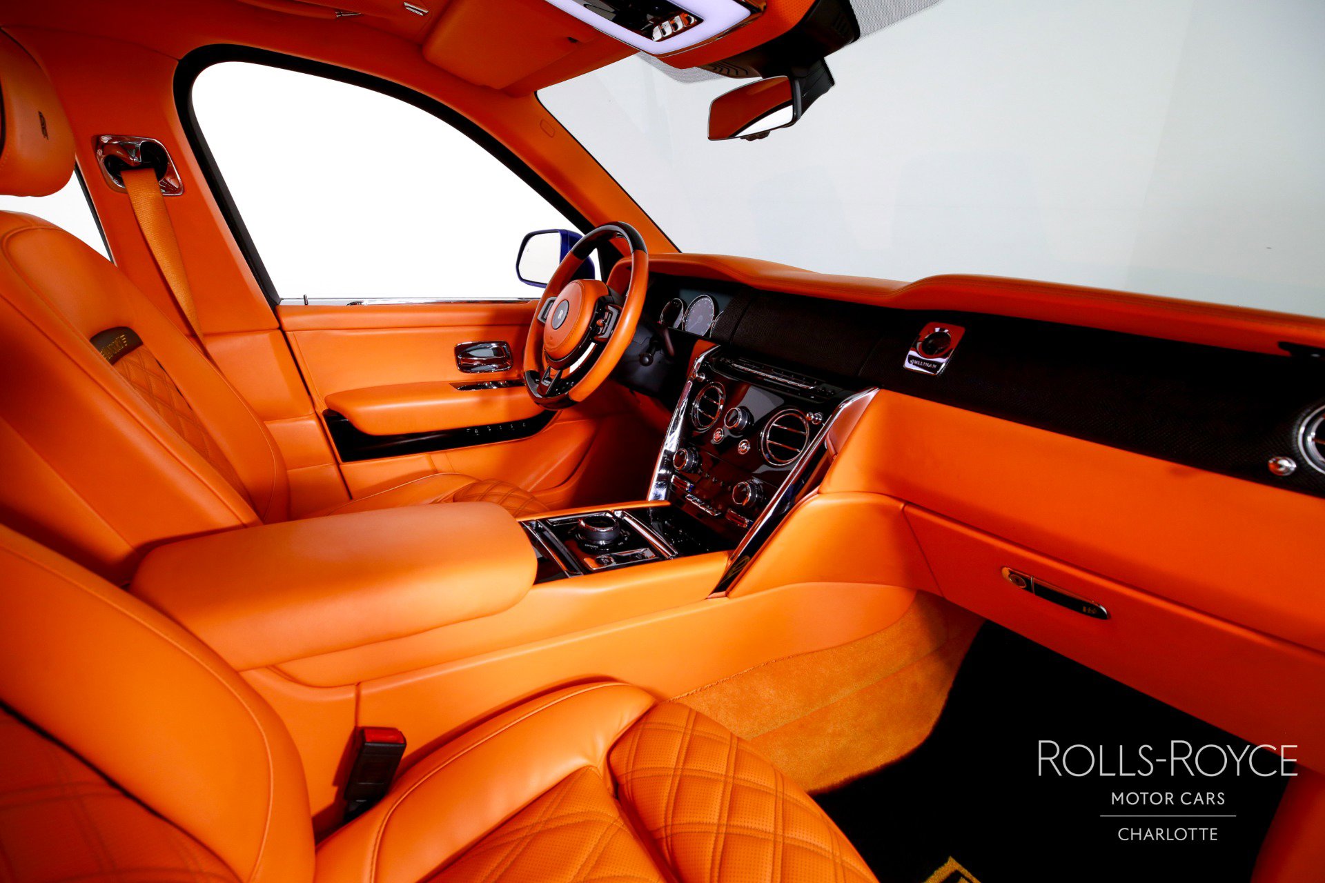 Used 2019 Rolls-Royce Cullinan image 32