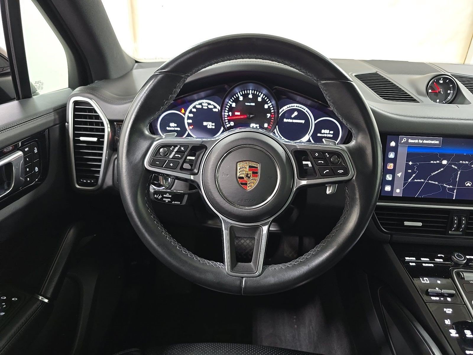 Used 2023 Porsche Cayenne Platinum Edition AWD/4WD image 11