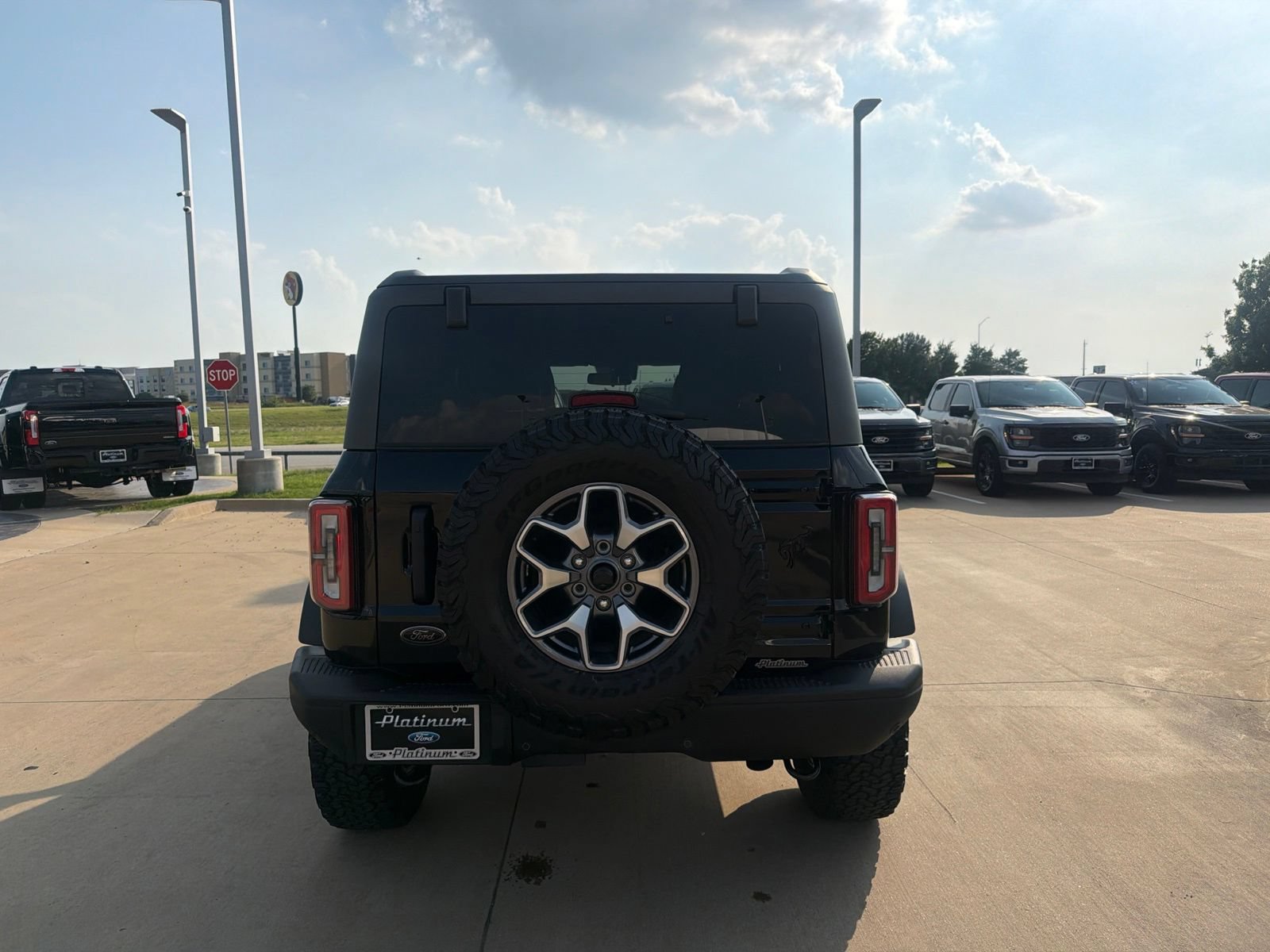 Used 2024 Ford Bronco Badlands AWD/4WD image 4