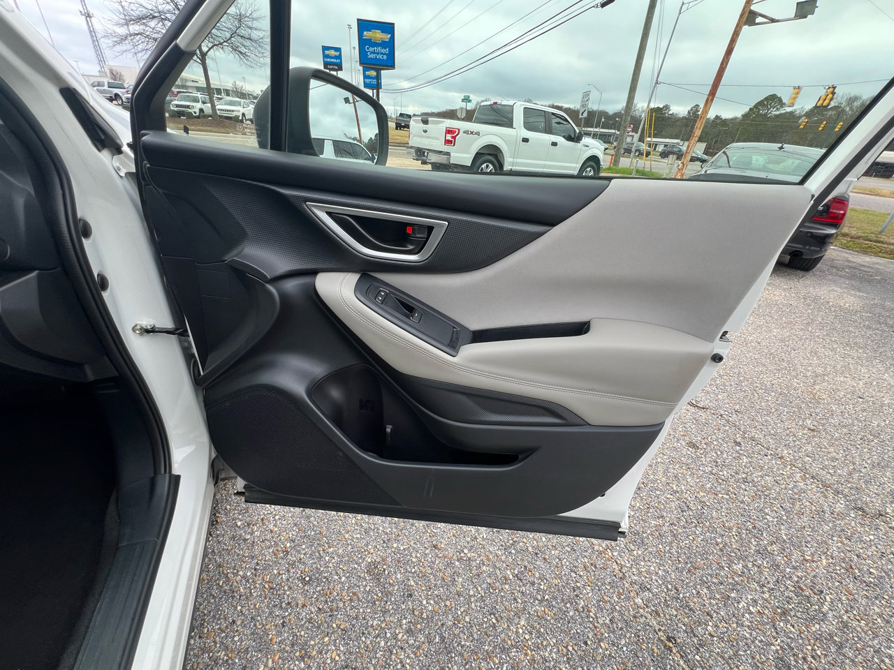 Used 2023 Subaru Forester image 33