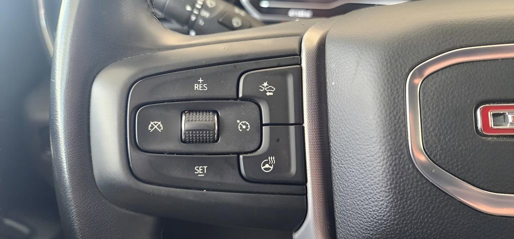 Used 2025 GMC Sierra 1500 SLT image 25