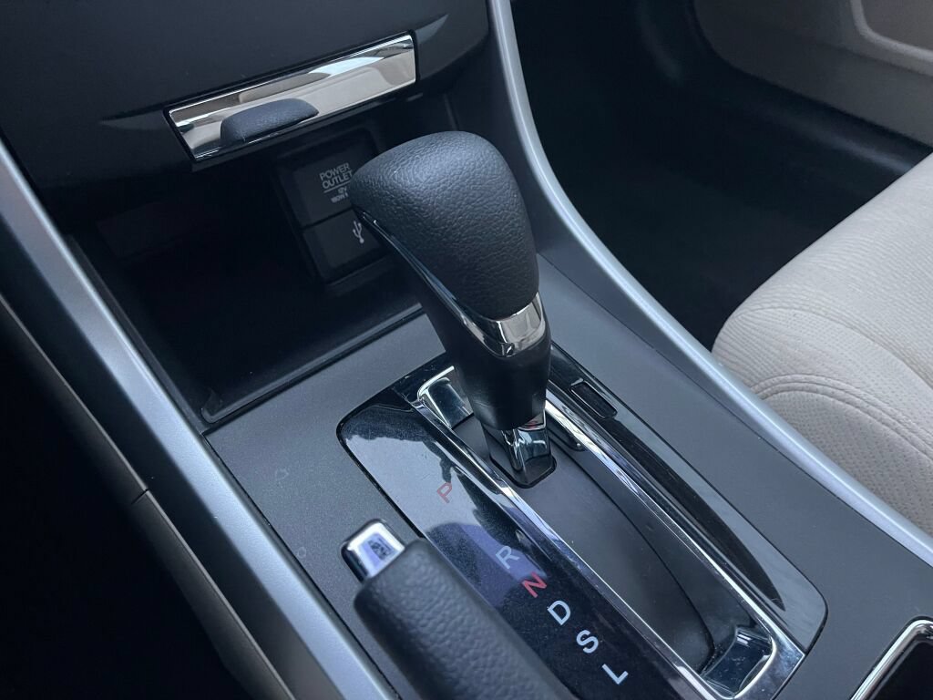 Used 2015 Honda Accord EX image 15