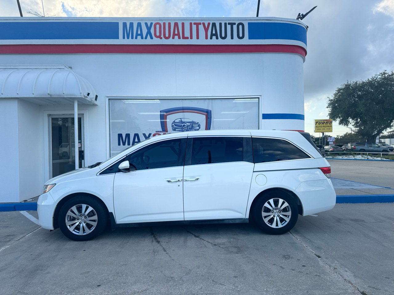 Used 2015 Honda Odyssey EX-L image 15