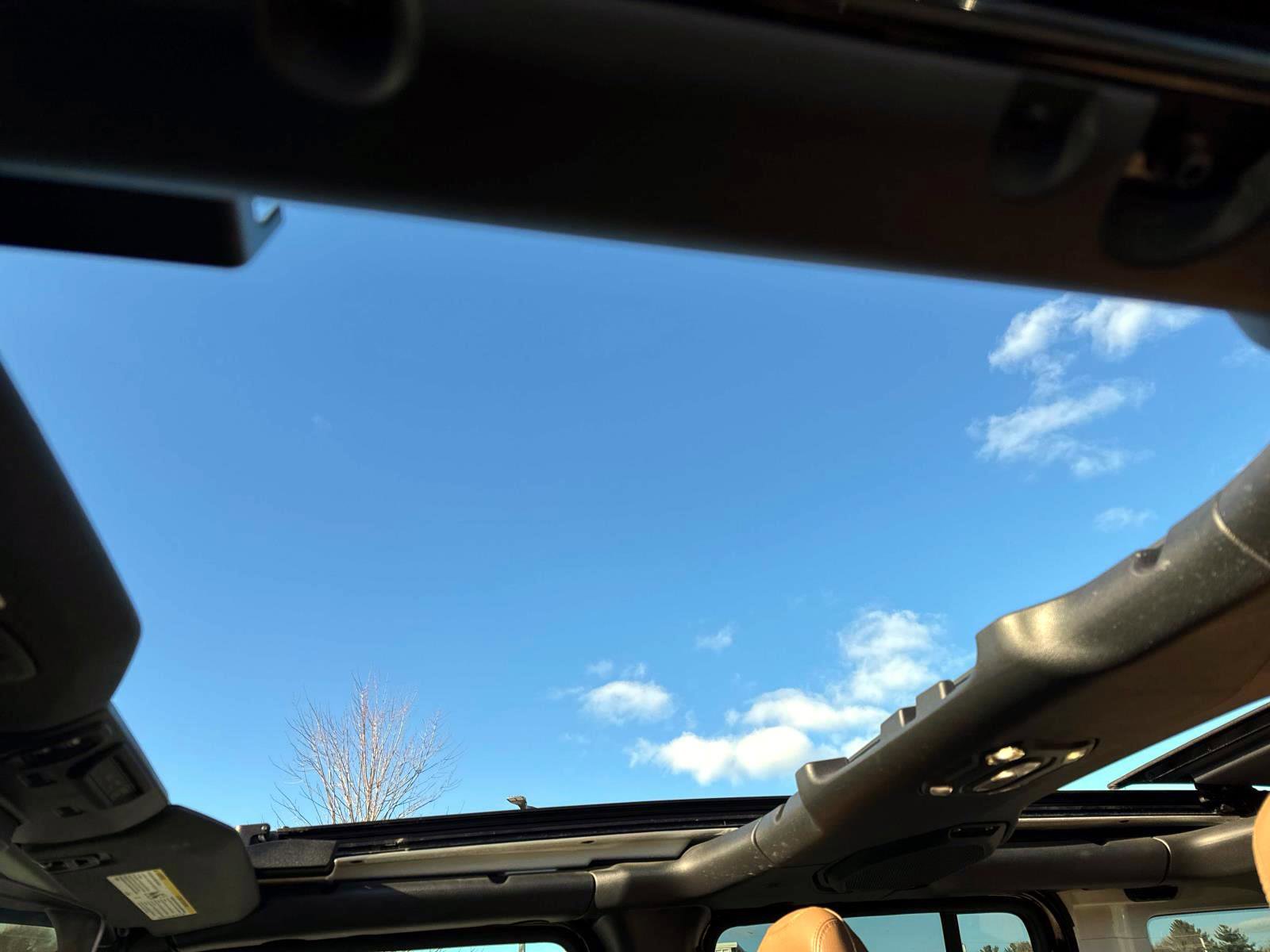 Used 2023 Jeep Wrangler Unlimited Sahara w/ Cold Weather Group image 9