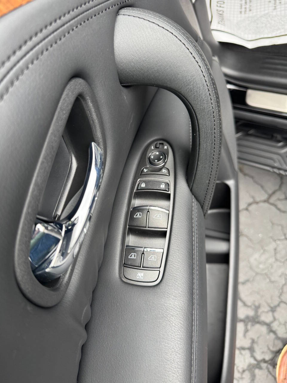 Used 2024 Nissan Armada SL w/ Cargo Package image 26