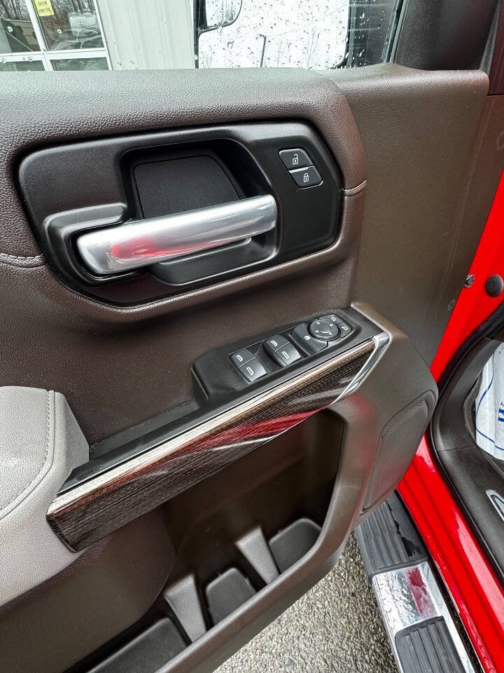 Used 2021 Chevrolet Silverado 1500 LT AWD/4WD image 8