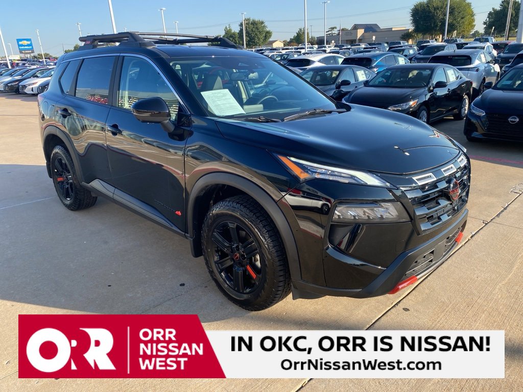 Used 2025 Nissan Rogue SV w/ Rock Creek Premium Package image 7