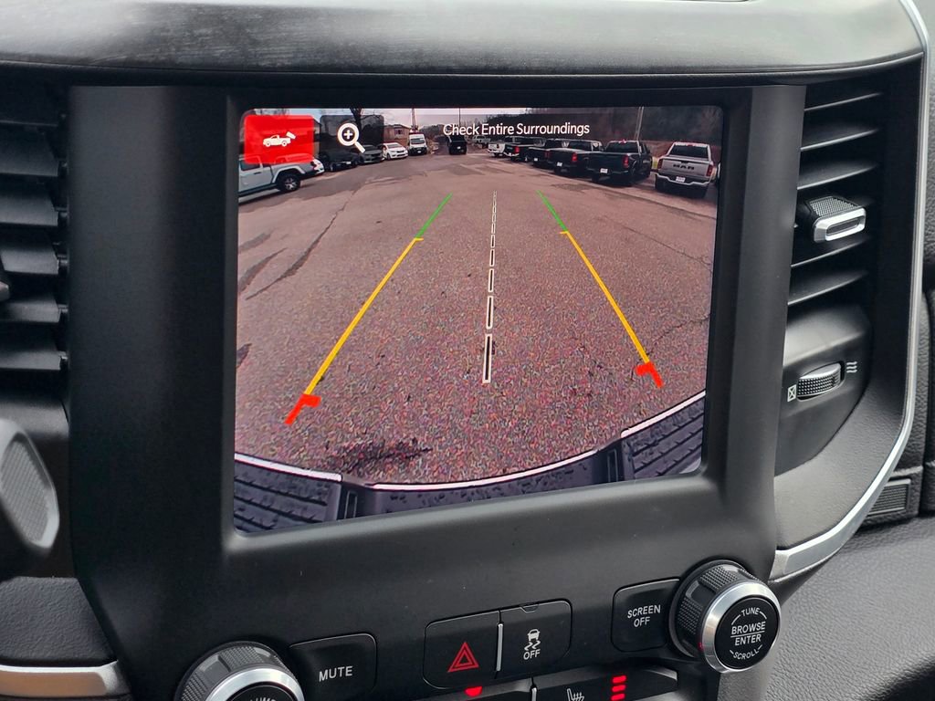 Used 2024 RAM 2500 Big Horn w/ Heated Seats & Wheel Group image 9